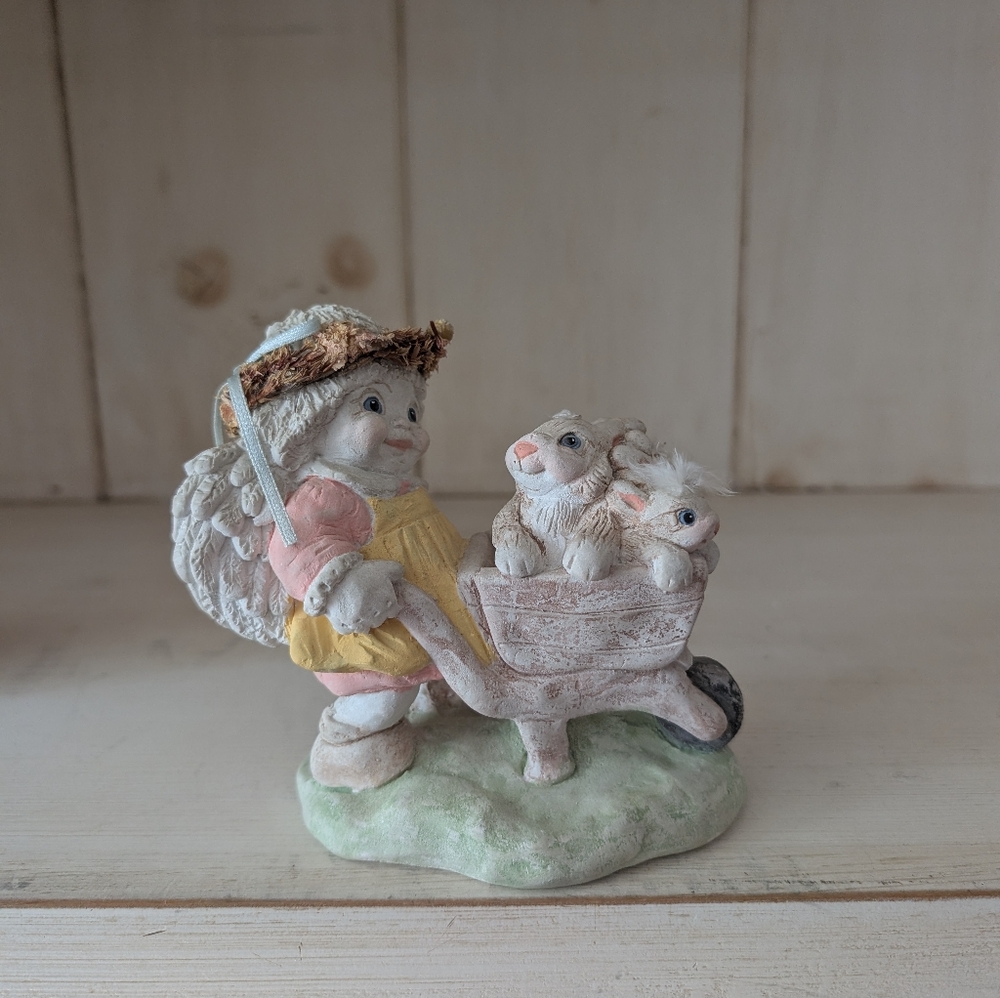Dreamsicles Collectables DC183 "Springtime Frolic" April Cherub Figurine Vintage